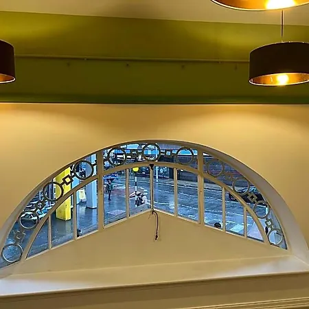 Hotel The Wing 4*