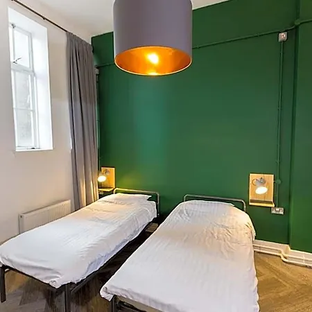 The Wing Hotel 4*